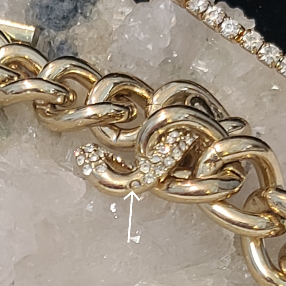 Victorias Secret Trifecta 3 Gold tone Rhinestone bracelets size 7 - Picture 8 of 8
